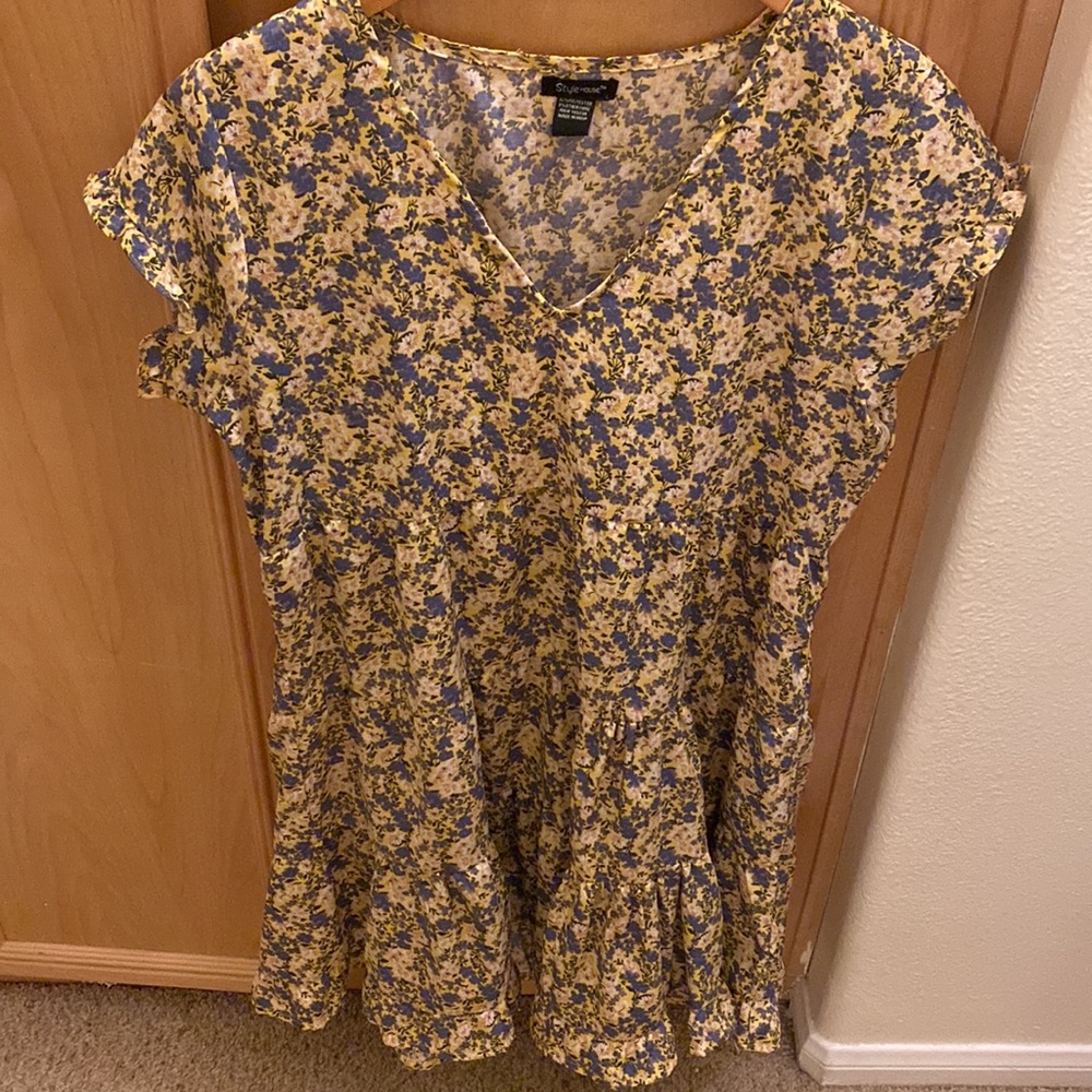 Style house floral dress - Picture 3 of 5